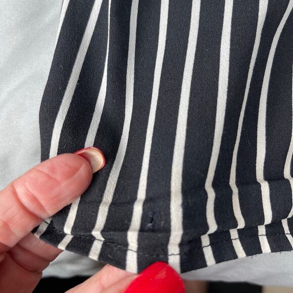 House of Harlow 1960 Black and White Striped Jumpsuit - Picture 14 of 16